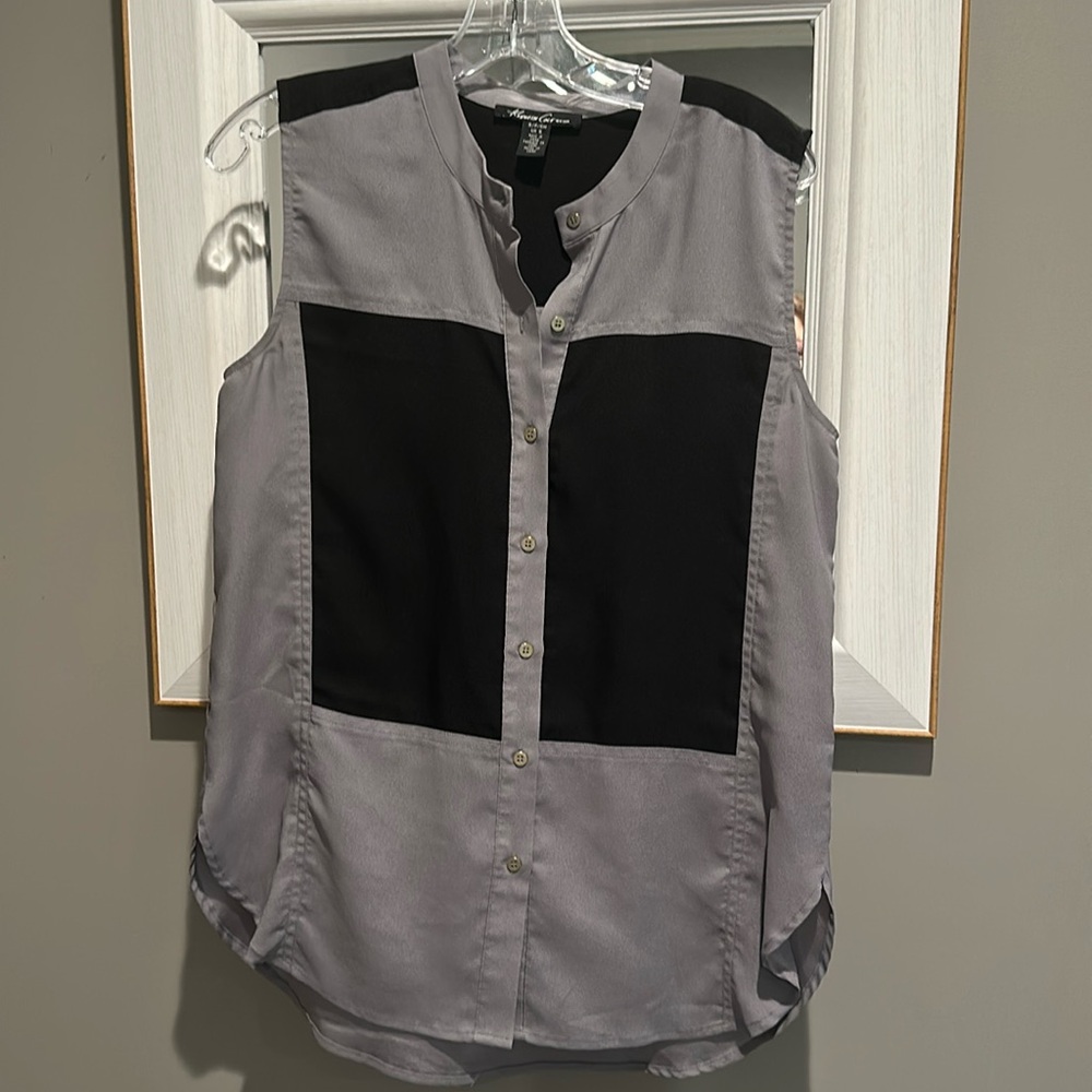 Kenneth Cole Geometric black/gray top